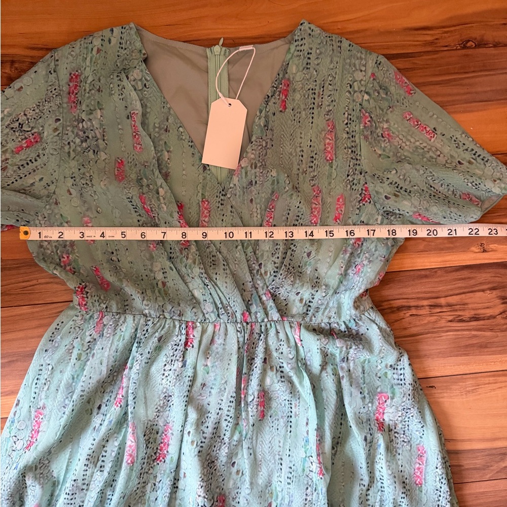 Elegant Green chiffon Floral Dress - Picture 7 of 8